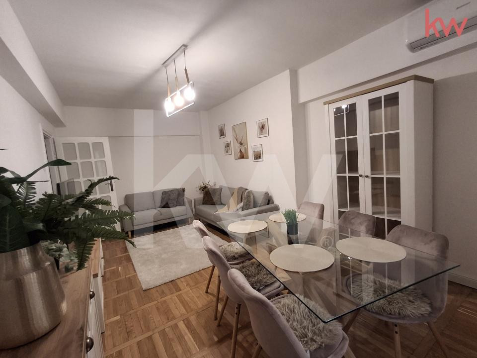 Apartament 3 camere de închiriat - Calea București 