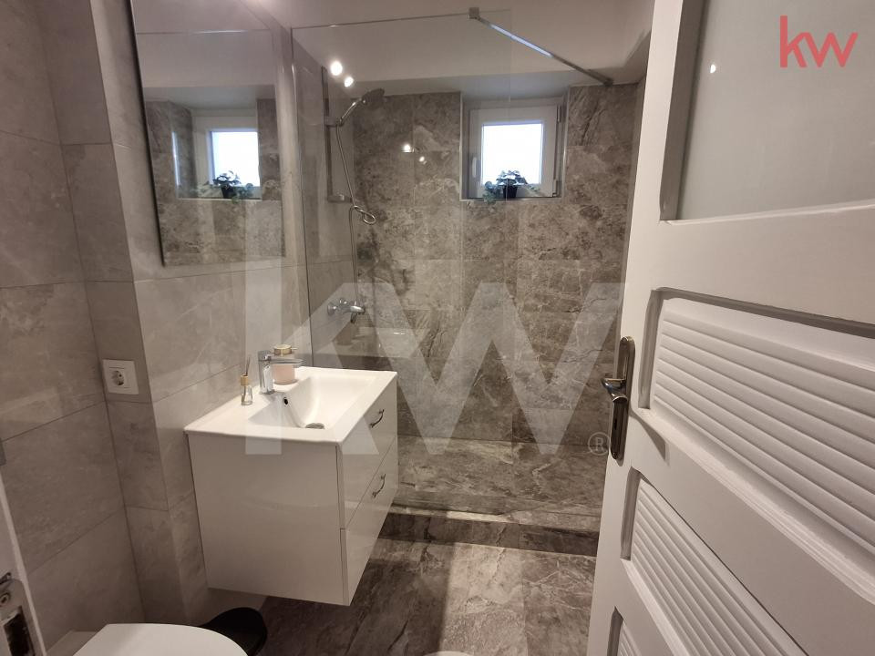 Apartament 3 camere de închiriat - Calea București 