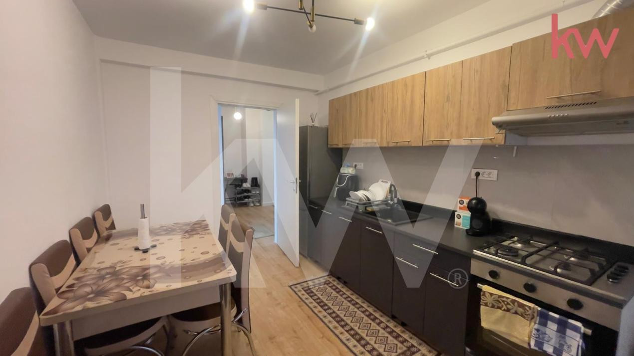 APARTAMENT 2 CAMERE - TRANSFORMAT IN 2 LOCUINTE INDEPENDENTE