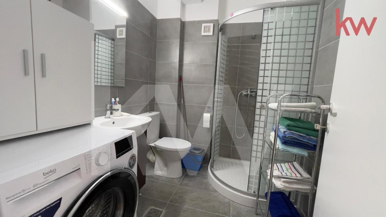 APARTAMENT 2 CAMERE - TRANSFORMAT IN 2 LOCUINTE INDEPENDENTE