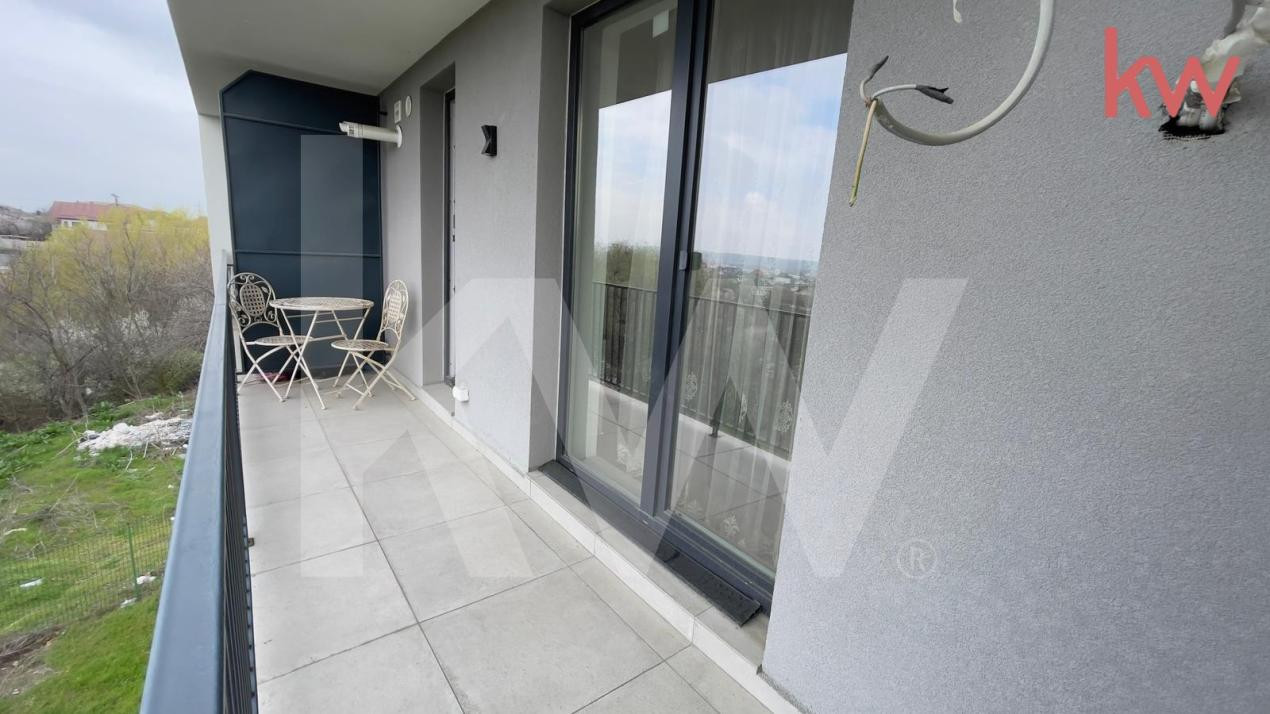 APARTAMENT 2 CAMERE - TRANSFORMAT IN 2 LOCUINTE INDEPENDENTE