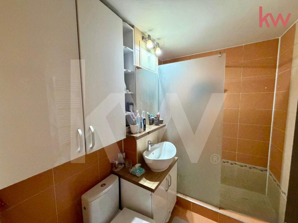 Apartament decomandat 3 camere  | Etaj 2 | Complet mobilat & utilat 