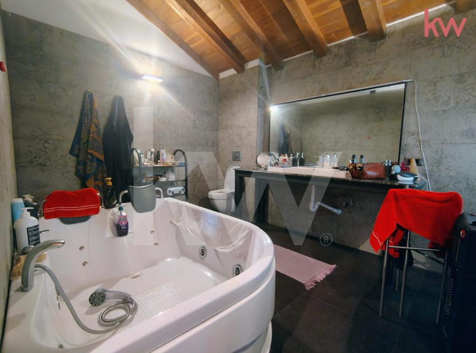 🏡 Casă spectaculoasă S+P+1 • piscină •zonă selectă cu vedere către pădure