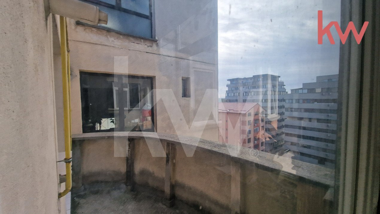 Apartament 2 camere, luminos, priveliste panoramica, cu lift