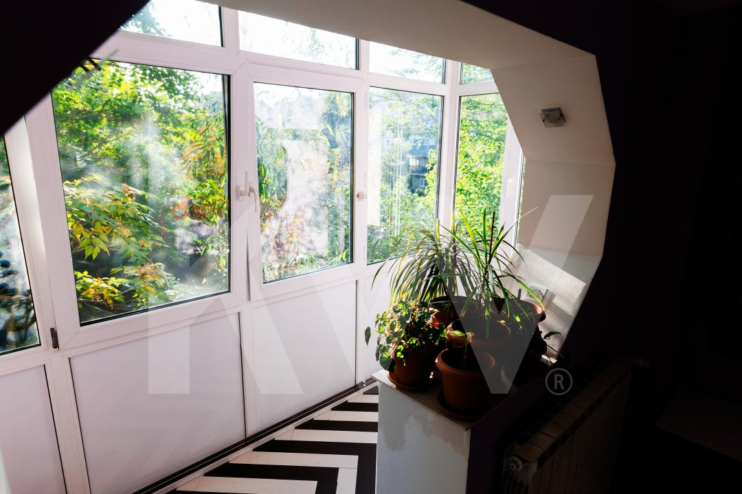 Apartament 3 camere spre inchiriere, centrala termica, cart. Craiovita Noua 