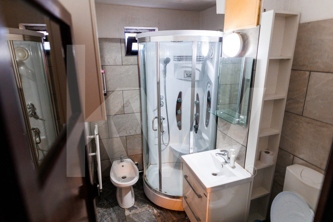 Apartament 3 camere spre inchiriere, centrala termica, cart. Craiovita Noua 