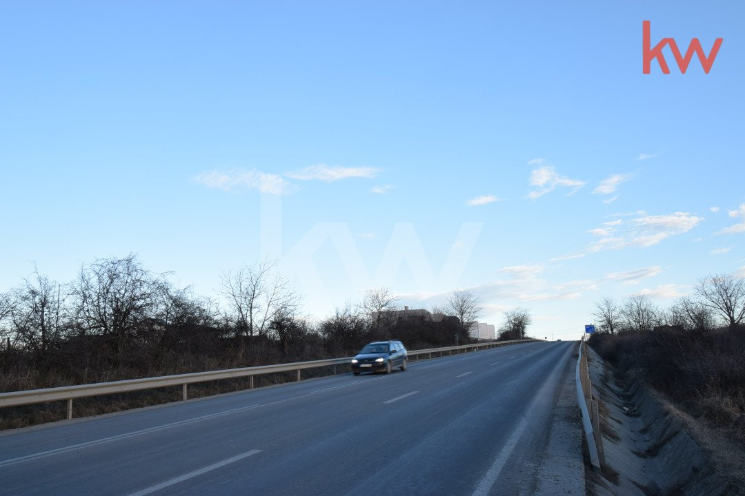 Teren intravilan 1600mp, deschidere 13mp, Carcea