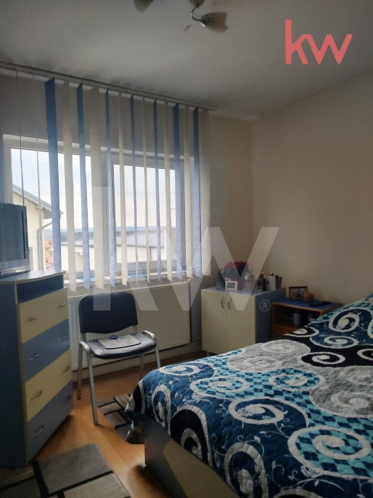 Apartament 1 mai , 3 camere 